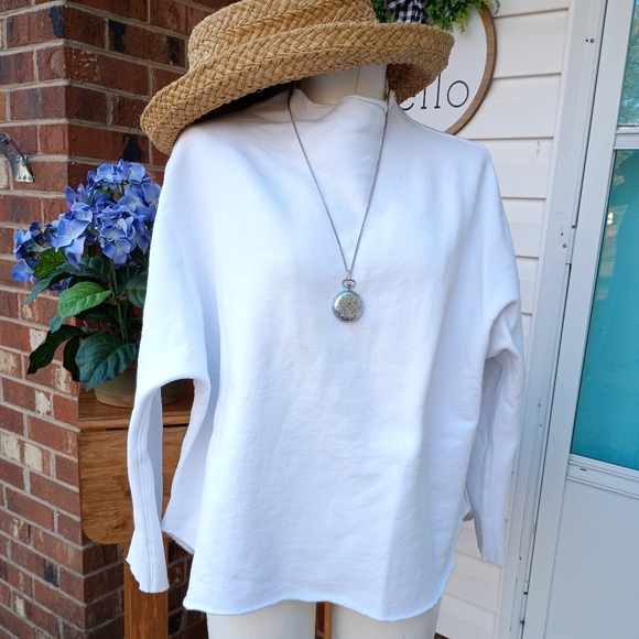 FRANK & EILEEN SZ S "EFFIE" USA CAPELET WIDE SOFT COTTON RAW HEM PULLOVER - Picture 2 of 9